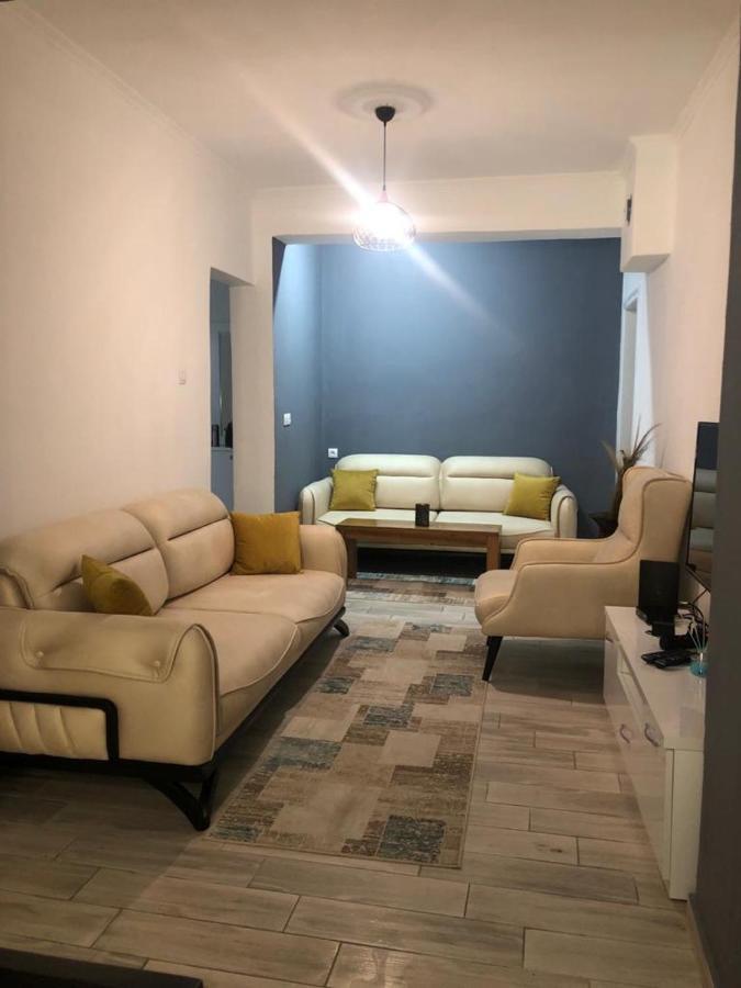 Home Center Korce Extérieur photo