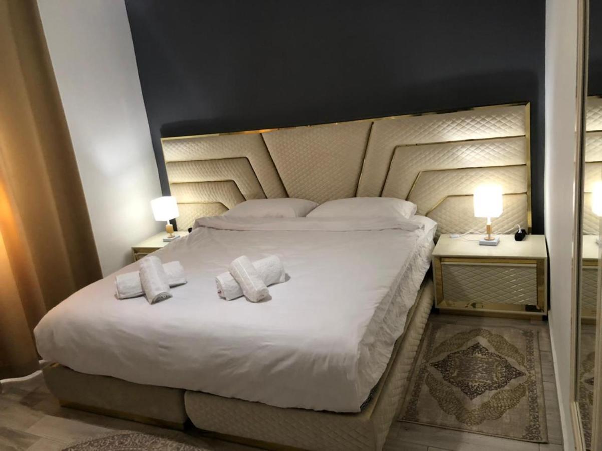 Home Center Korce Extérieur photo