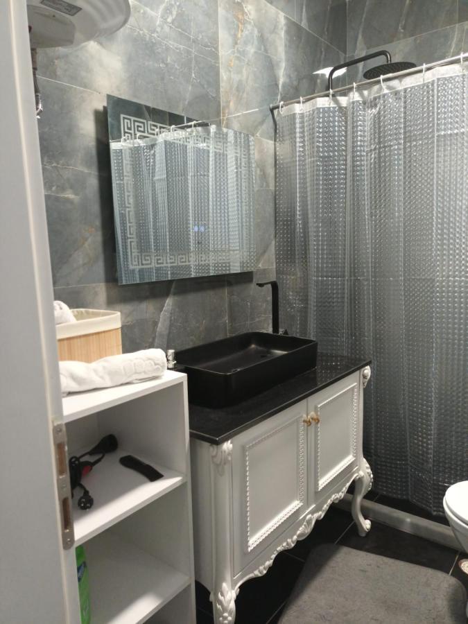 Home Center Korce Extérieur photo